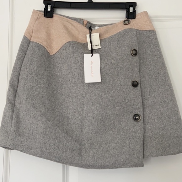 Anthropologie Line and dot wool blend mini skirt in gray and cream - Picture 3 of 8